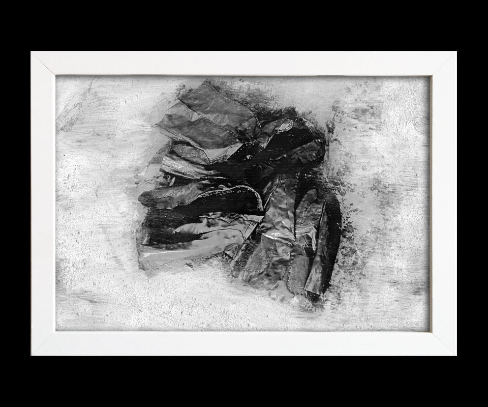 VERWEHEN – FREILEGEN (Blatt 9) | Acryl, Sand, Laserdruck auf Papier | 21 x 29,7 cm | 2004-2014 | © Volker Pankrath VERWEHEN – FREILEGEN (Blatt 9) | Acryl, Sand, Laserdruck auf Papier | 21 x 29,7 cm | 2004-2014